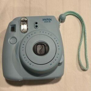 Fujifilm Instax Mini 8 Camera - Light Blue Carrying case and filters included